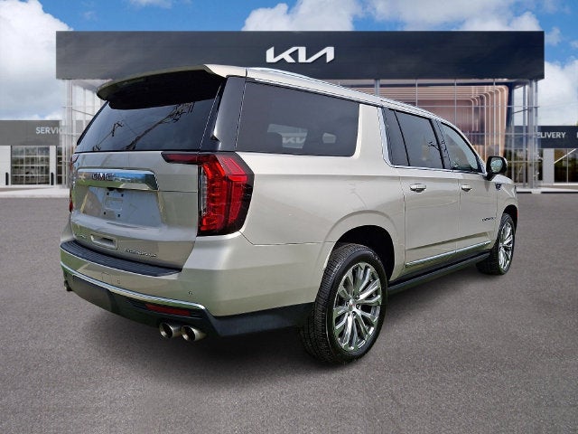2022 GMC Yukon XL Denali