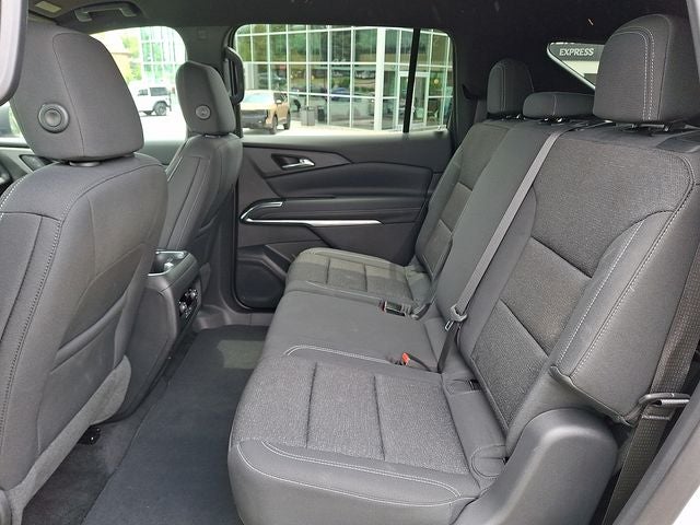 2024 Chevrolet Traverse LS