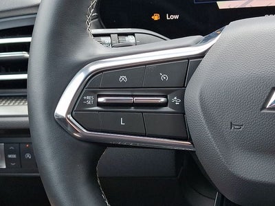 2024 Chevrolet Traverse LS