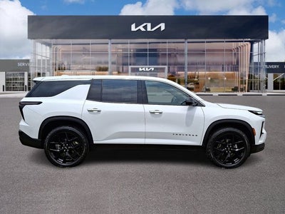 2024 Chevrolet Traverse LS