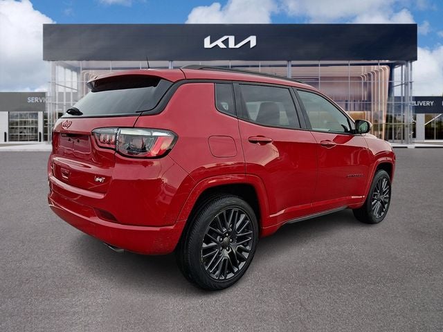 2022 Jeep Compass Limited RED