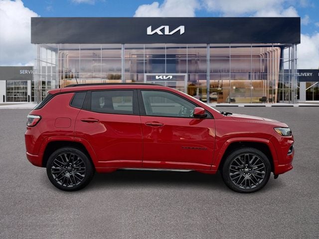 2022 Jeep Compass Limited RED