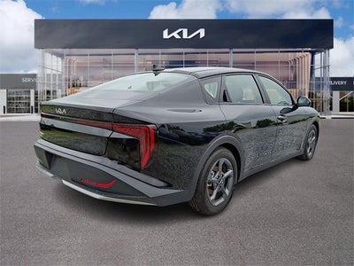 2025 Kia K4 LXS