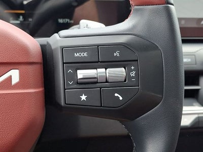 2025 Kia K4 GT-Line Turbo