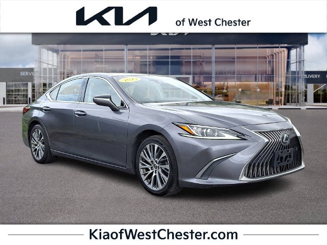 2019 Lexus ES