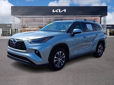 2021 Toyota Highlander Hybrid XLE