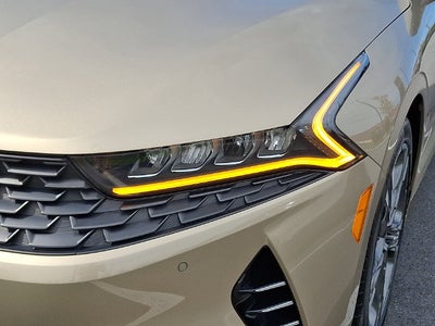 2022 Kia K5 EX