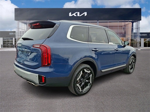 2023 Kia Telluride S