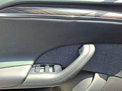 2023 Tesla Model S Base