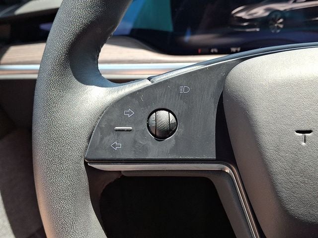 2023 Tesla Model S Base