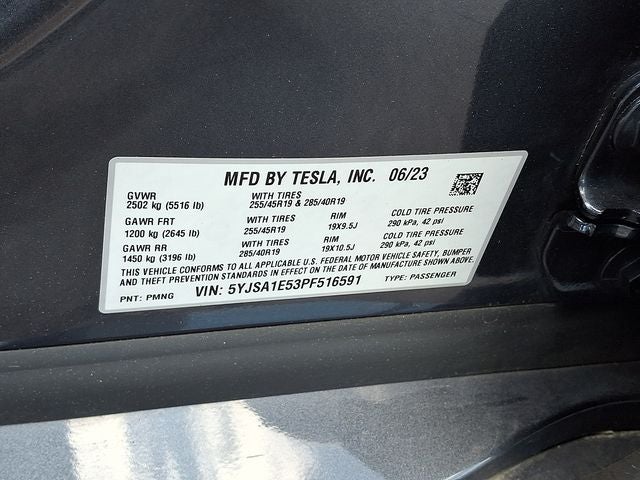 2023 Tesla Model S Base