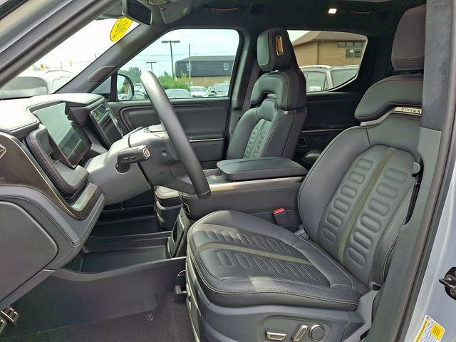 2023 Rivian R1T Adventure