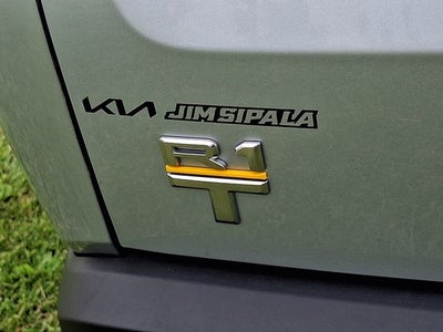 2023 Rivian R1T Adventure