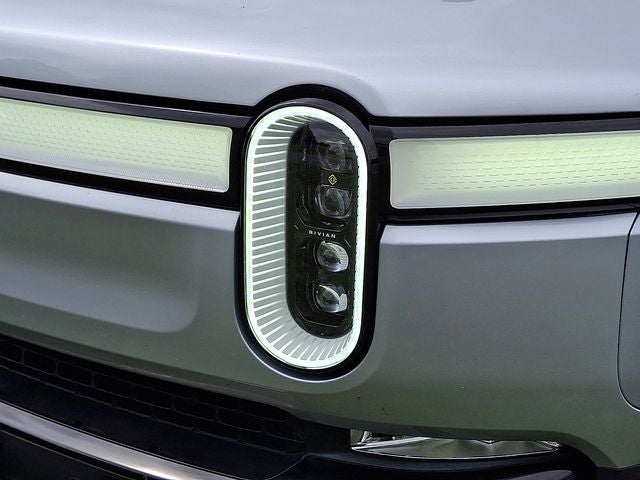 2023 Rivian R1T Adventure