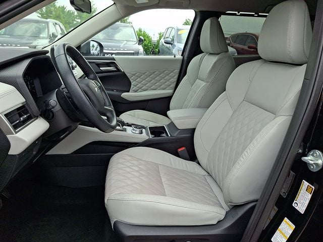 2024 Mitsubishi Outlander SEL