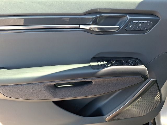 2024 Kia EV9 Land