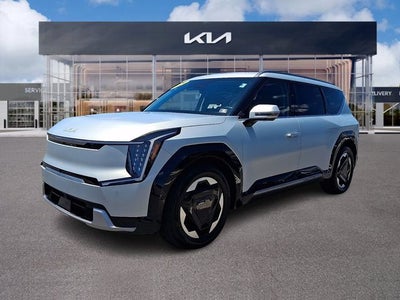 2024 Kia EV9 Land