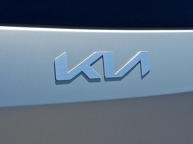 2024 Kia EV9 Land