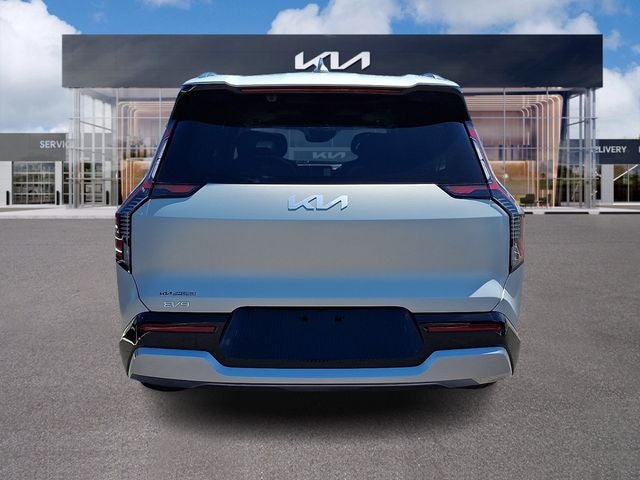 2024 Kia EV9 Land