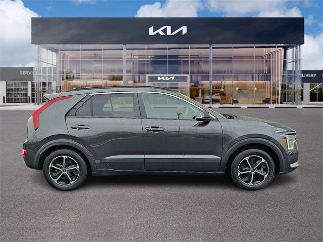 2023 Kia Niro EX
