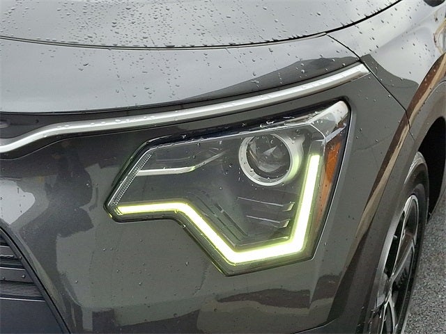 2023 Kia Niro EX
