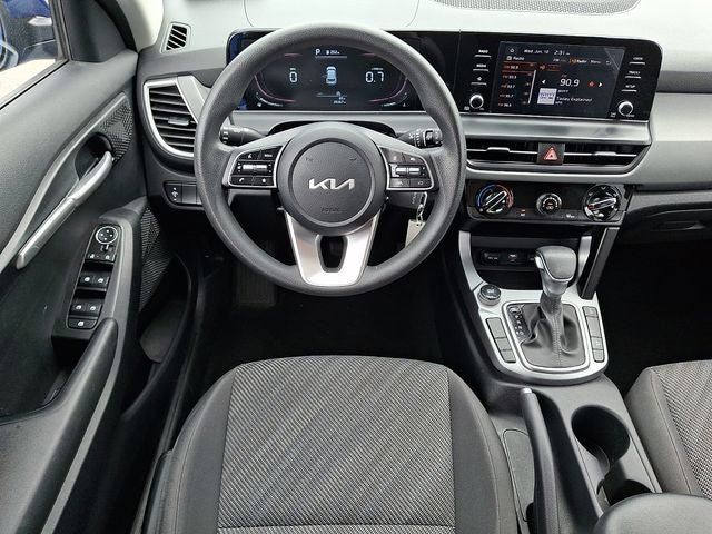 2024 Kia Seltos LX