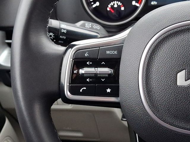 2023 Kia Carnival LX Seat Package