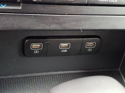 2023 Kia Carnival LX Seat Package