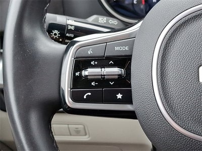 2024 Kia Carnival LX Seat Package