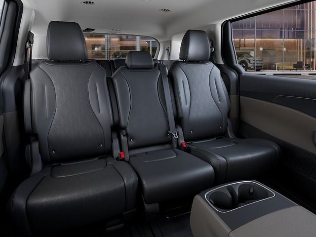 2026 Kia Carnival Base