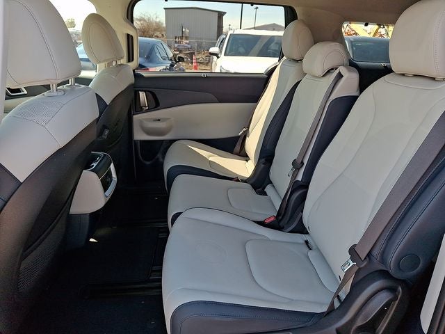 2025 Kia Carnival EX