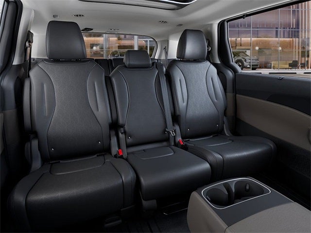 2026 Kia Carnival Base