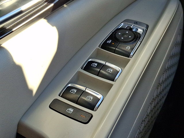 2025 Kia Carnival SX
