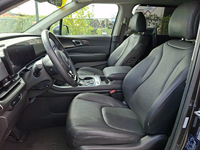 2025 Kia Carnival SX