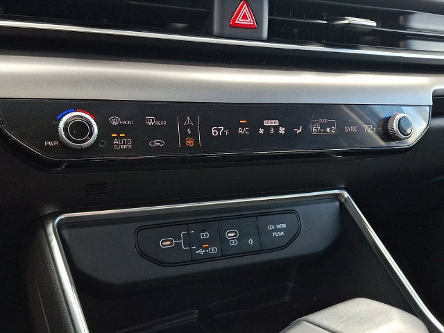 2025 Kia Carnival SX
