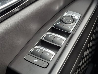 2025 Kia Carnival SX