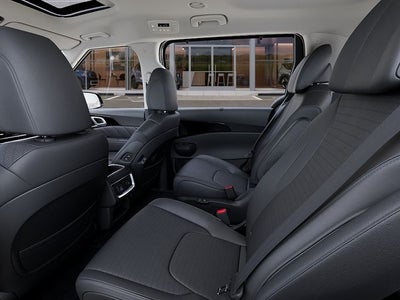 2026 Kia Carnival Base
