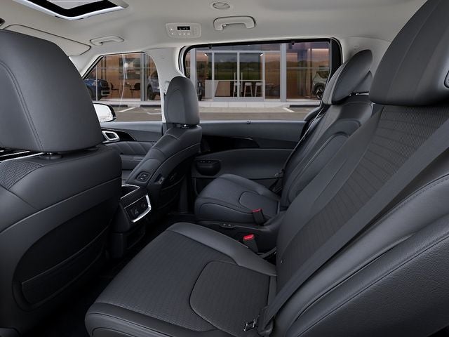 2026 Kia Carnival Base