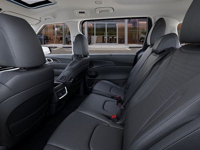 2026 Kia Carnival Hybrid Base
