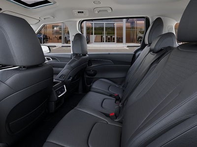 2027 Kia Carnival Hybrid Base