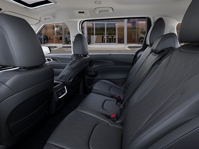 2026 Kia Carnival Hybrid Base