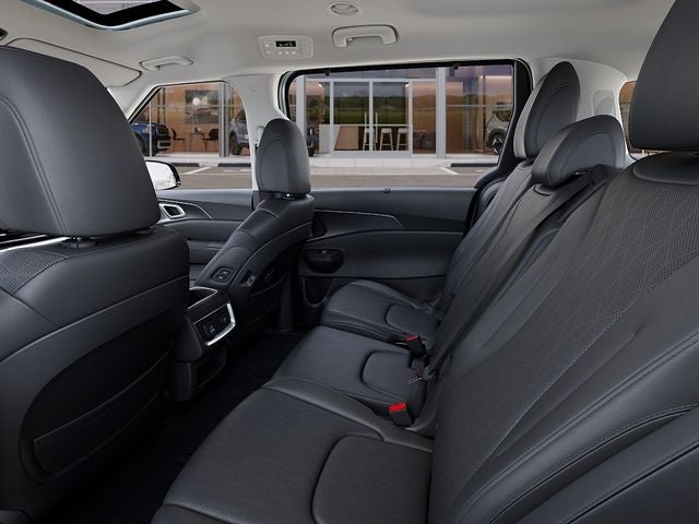 2027 Kia Carnival Hybrid Base
