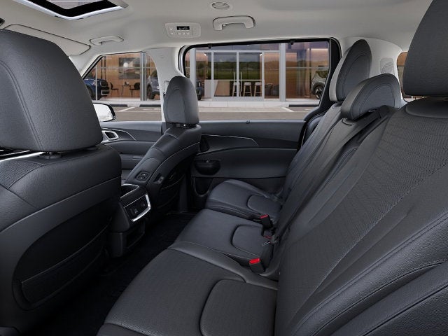 2027 Kia Carnival Hybrid Base