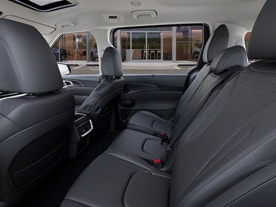 2026 Kia Carnival Hybrid Base