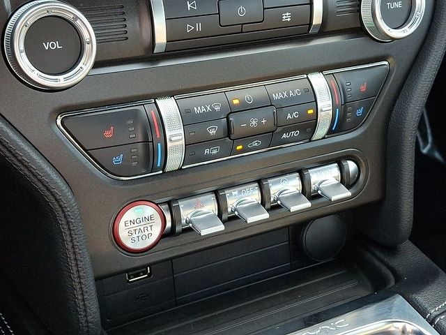 2022 Ford Mustang EcoBoost Premium