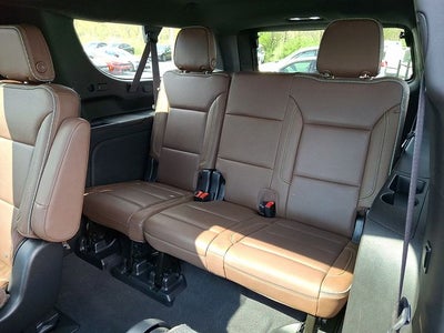 2022 Chevrolet Suburban High Country