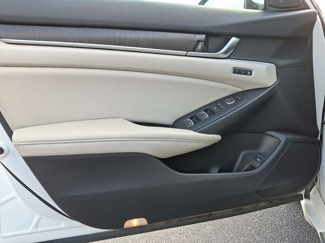 2018 Honda Accord Hybrid Touring