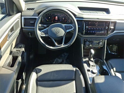 2023 Volkswagen Atlas 3.6L V6 SE w/Technology