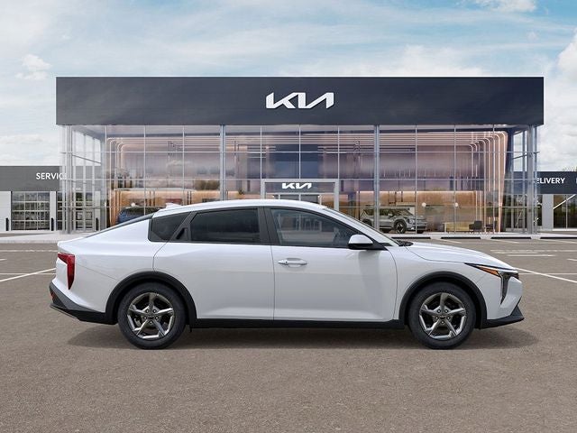 2026 Kia K4 Base