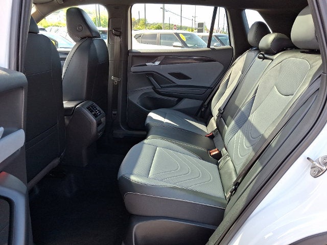 2025 Volkswagen Tiguan 2.0T SE R-Line Black